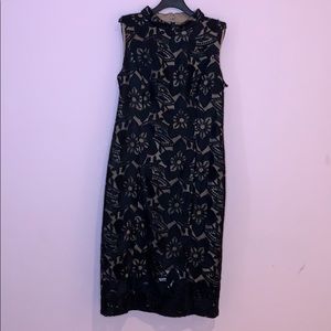 Adrianna Papell NWT size 12 Lace Dress